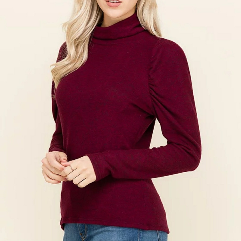 Turtleneck puff shoulder sweater top